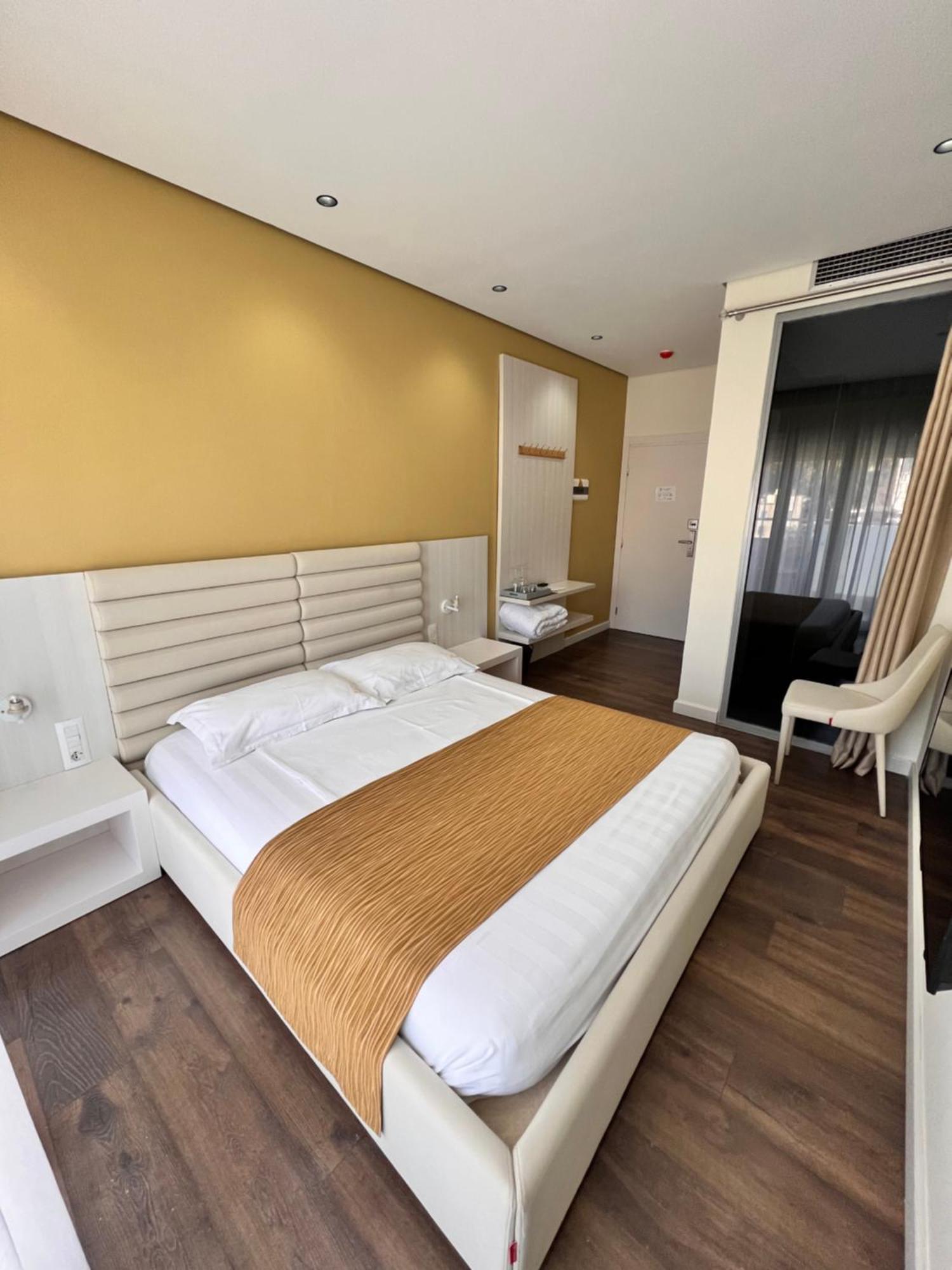 Maxi Room Vlore Room photo