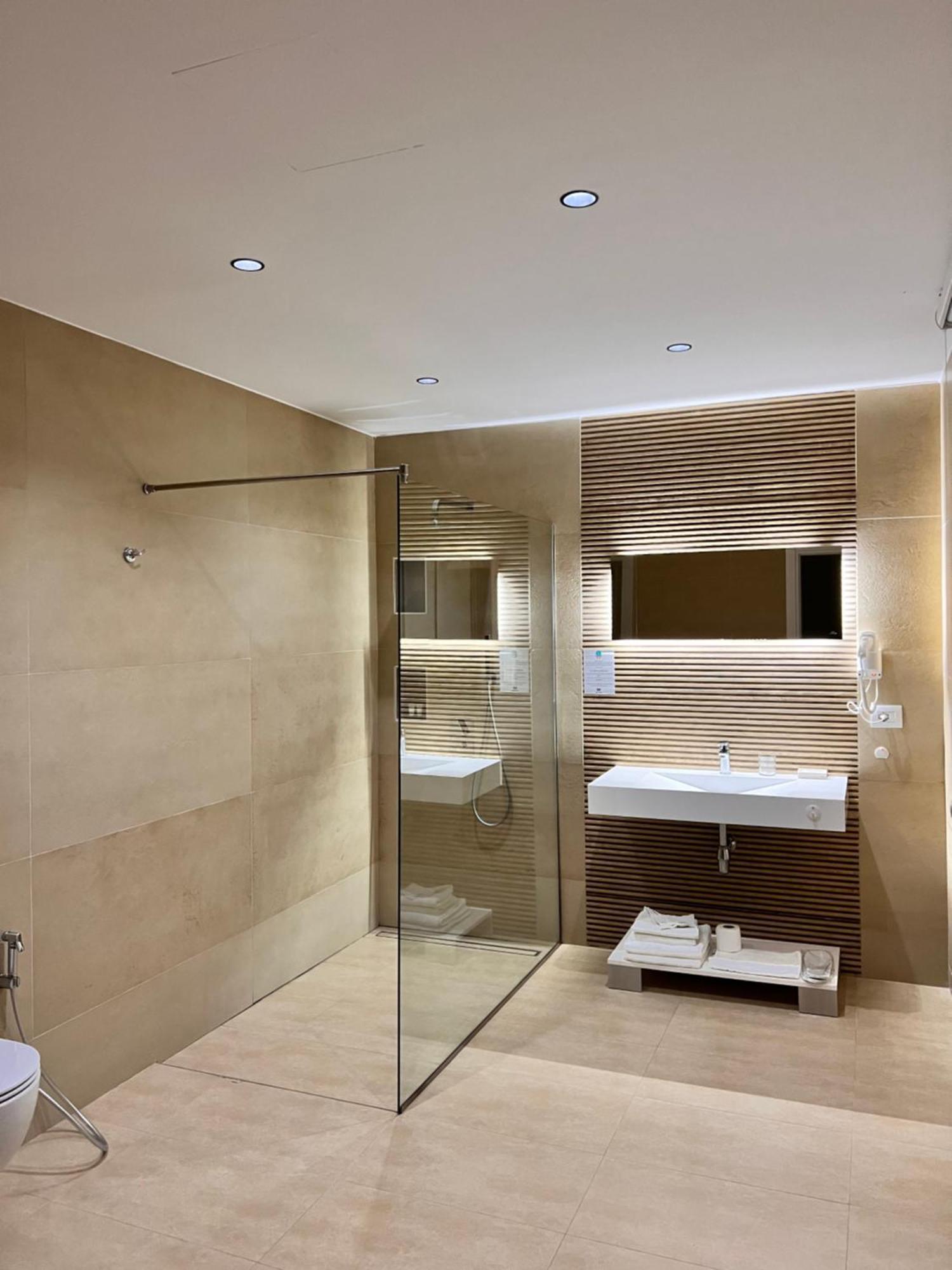 Maxi Room Vlore Exterior photo