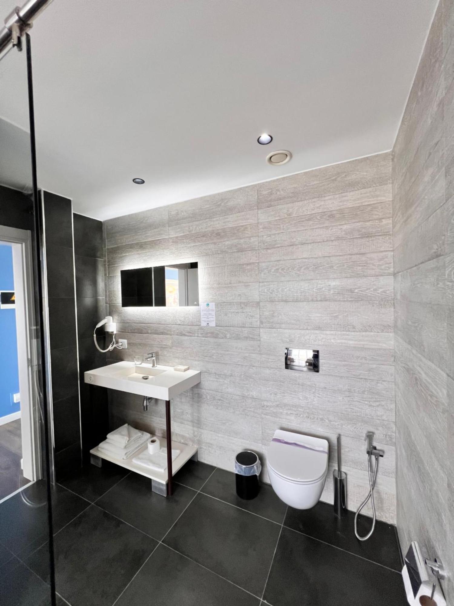 Maxi Room Vlore Room photo